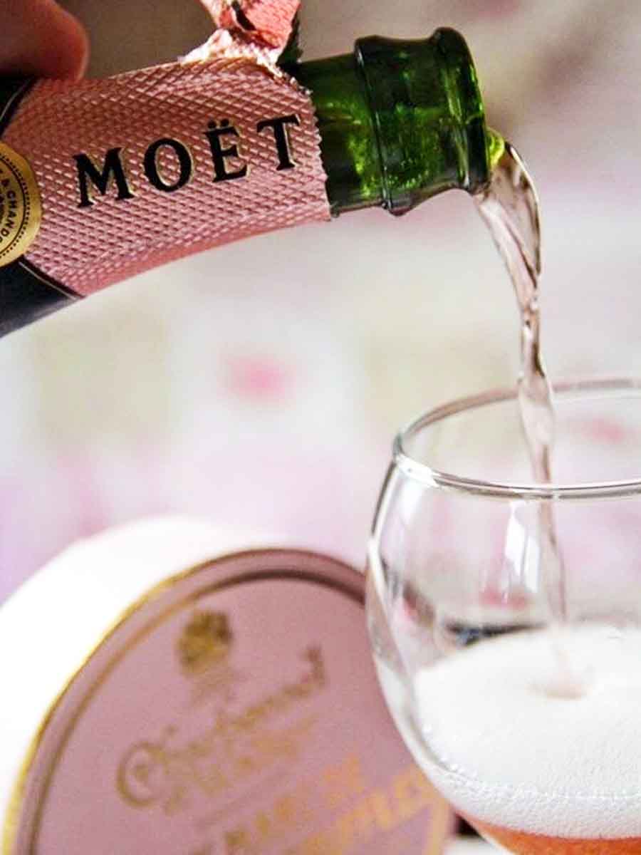 Moet Rose