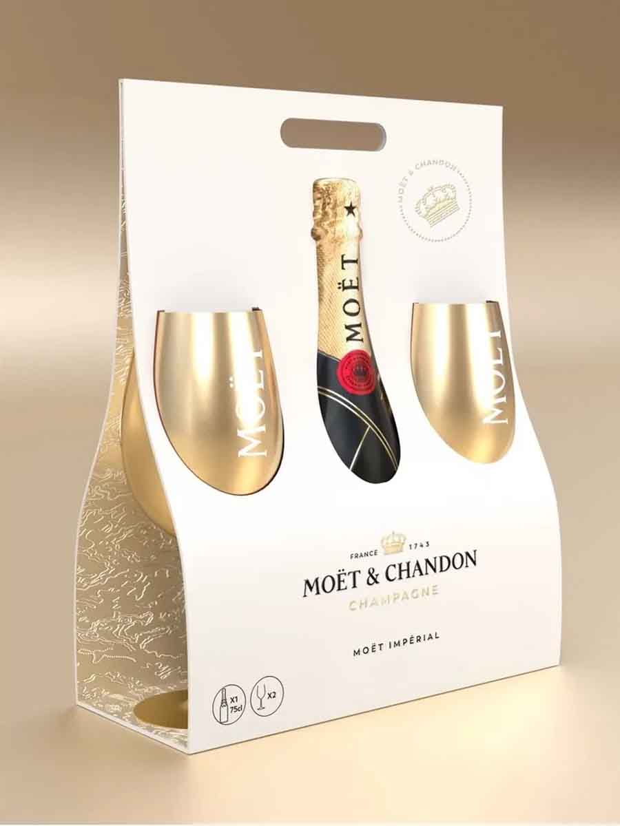 moet-sa-dve-case